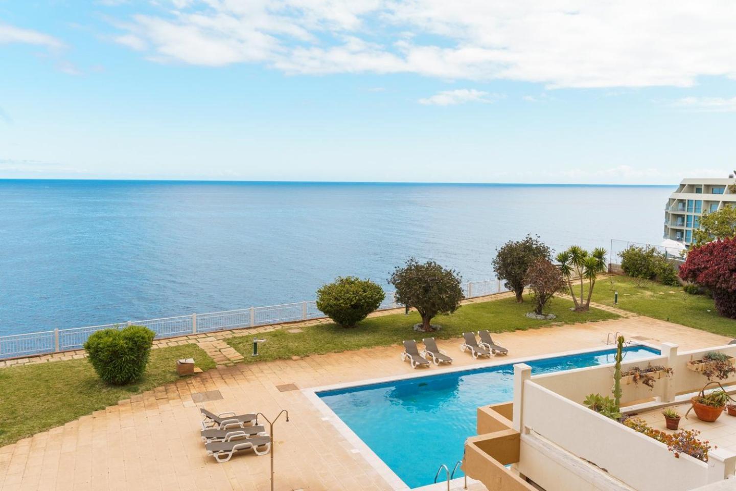 Sunny Getaway In Funchal Appartement Buitenkant foto