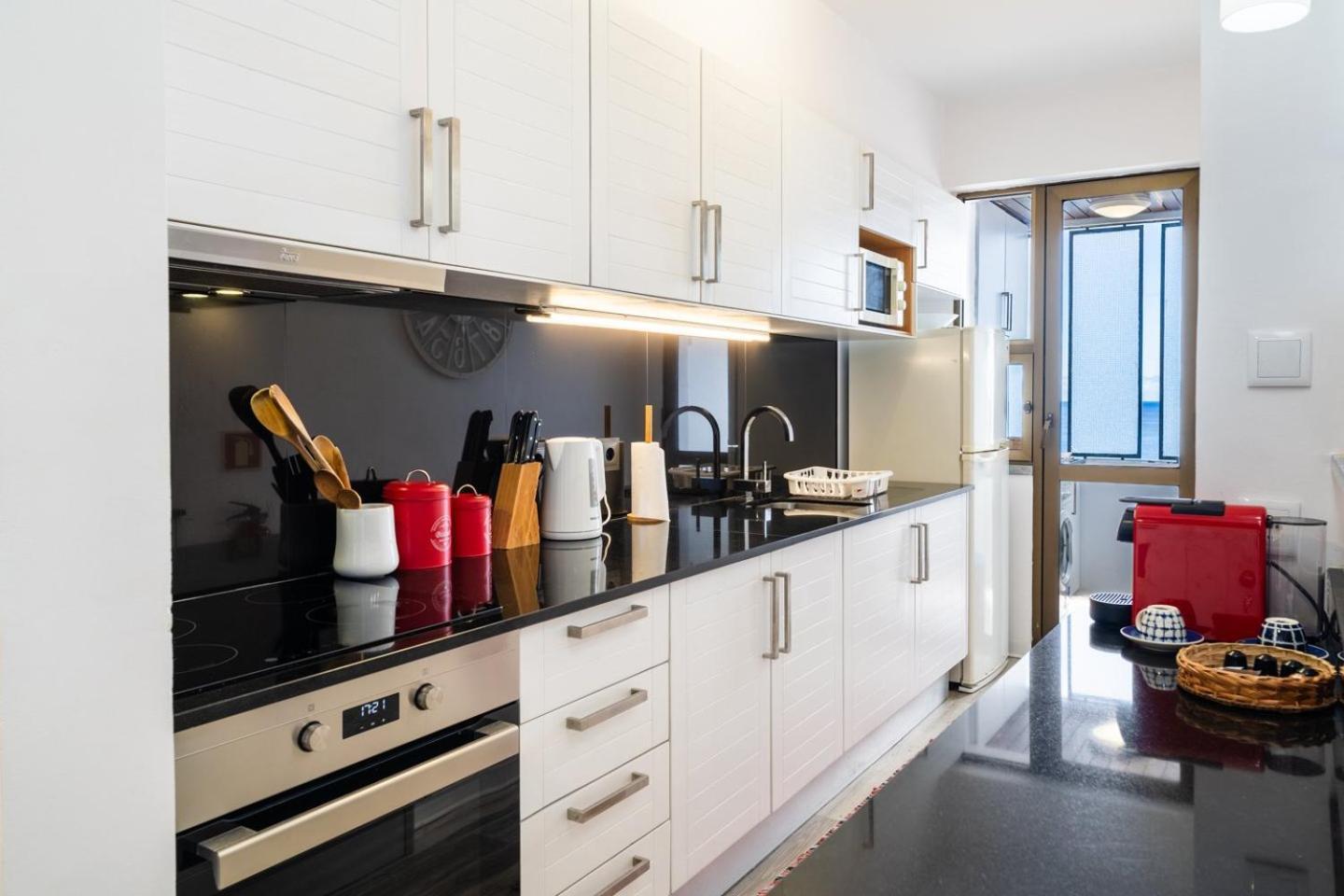 Sunny Getaway In Funchal Appartement Buitenkant foto